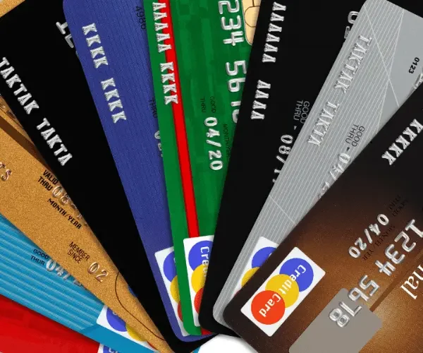 Why Students Turn to Credit Card Cashing